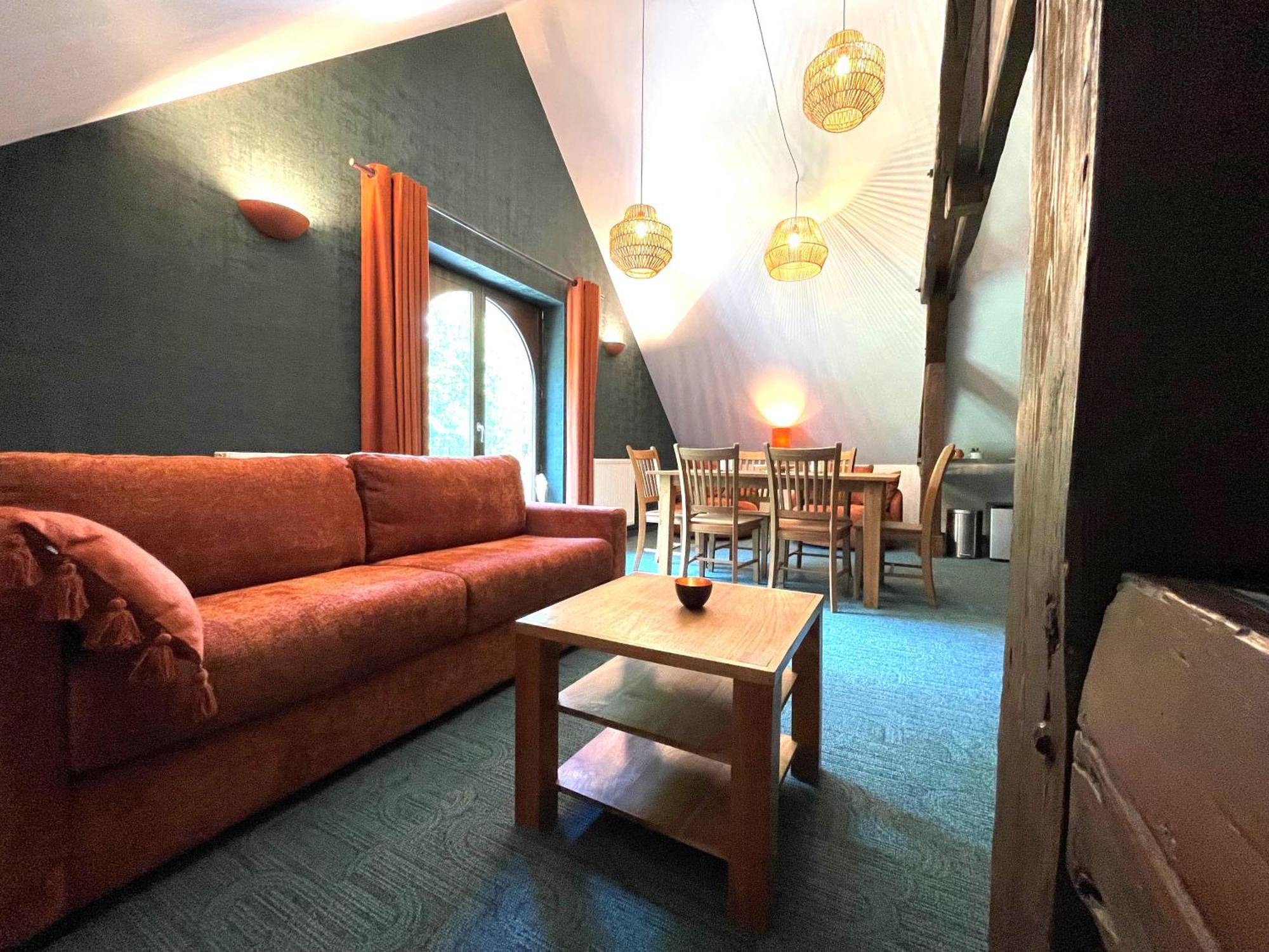 Hotel Des Comtes Дюрбюи Экстерьер фото